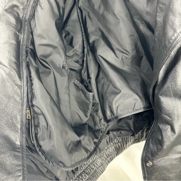 Vintage 80s Wilsons Womens Black Leather Batwing Bomber Jacket Embossed Sz XL - Picture 4 of 10
